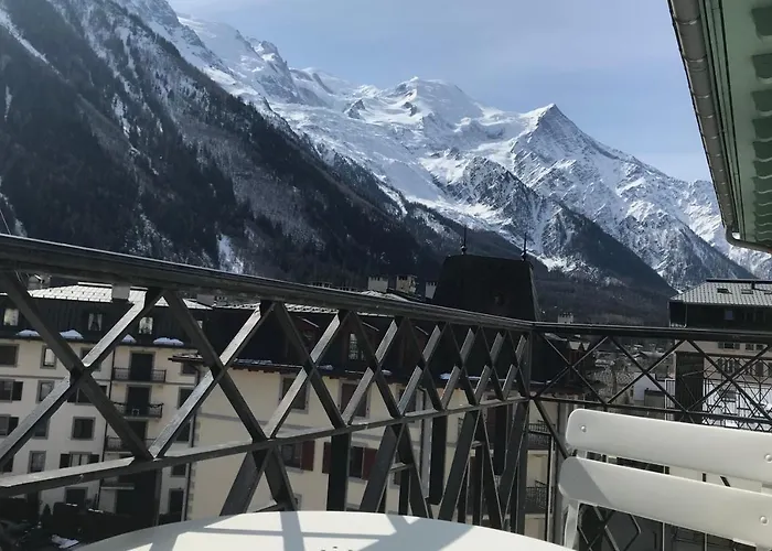 Modern Flat In The Heart Of