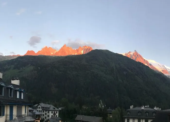 Modern Flat In The Heart Of شقة